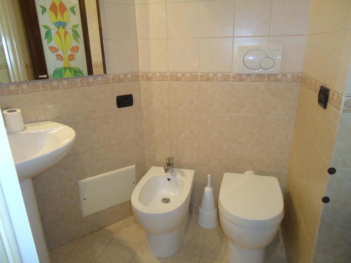 Hotel Dimora Dei Figuli Lecce Zimmer foto
